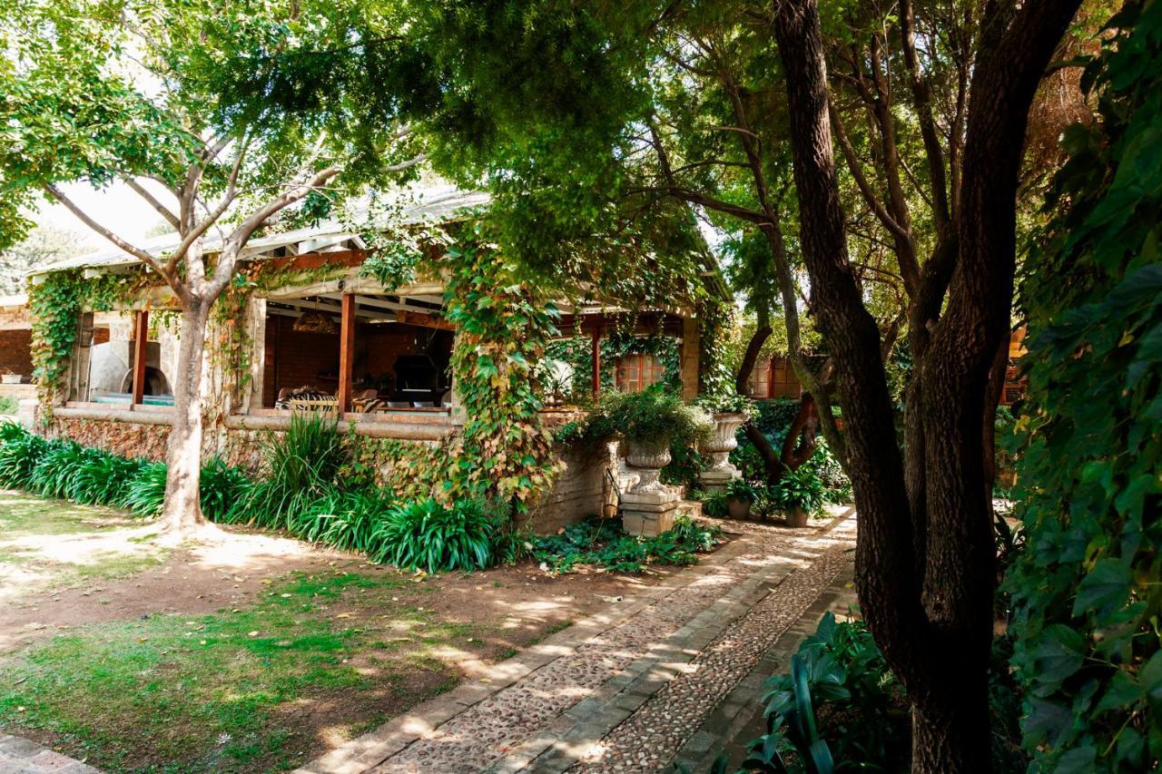 Hotel Town And Country Mpumalanga Middelburg  Exterior foto